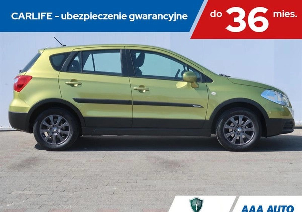 Suzuki SX4 S-Cross cena 46000 przebieg: 71595, rok produkcji 2013 z Sianów małe 137